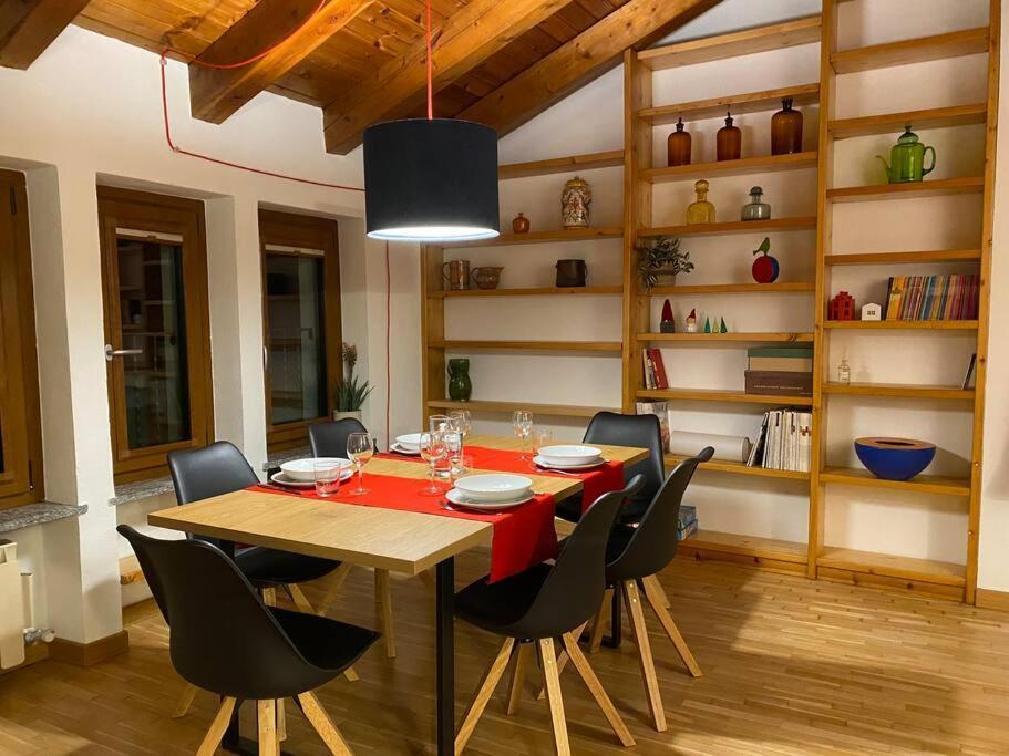 Maison De Trotte Aosta Esterno foto