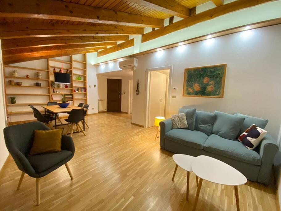 Maison De Trotte Aosta Esterno foto