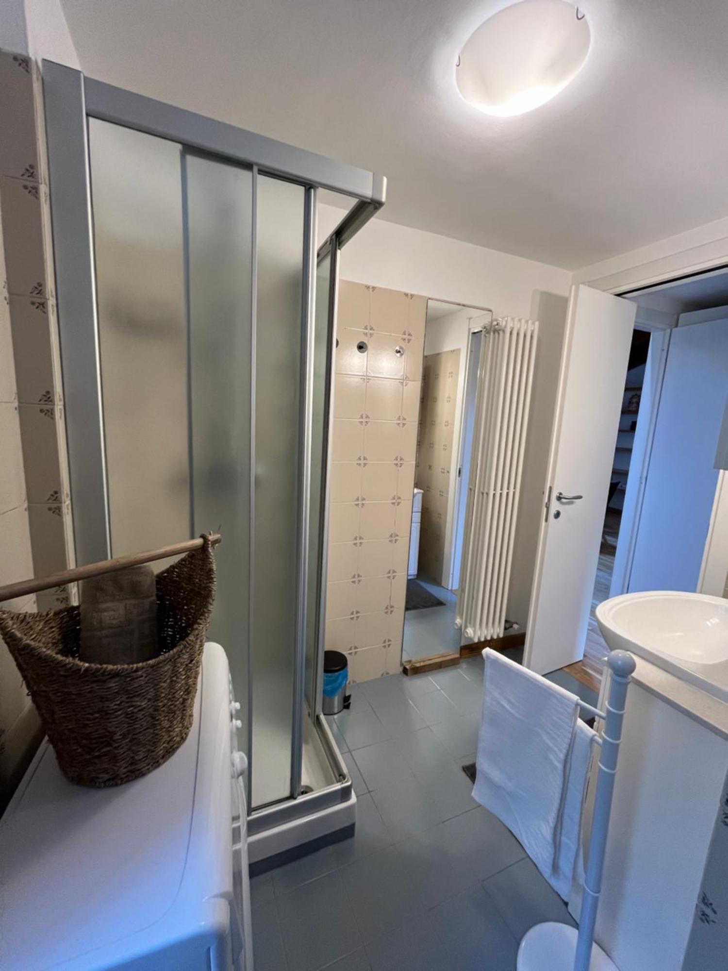 Maison De Trotte Aosta Esterno foto